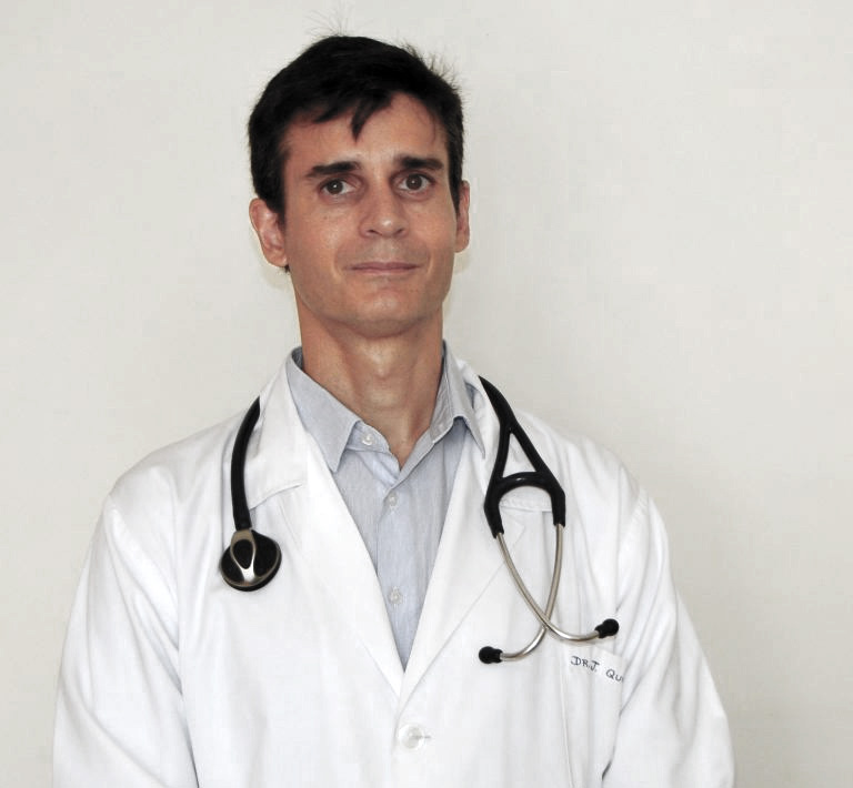 juan-quiles-granado-cardiologo Especialista en Pilates Terapéutico suelo y máquinas